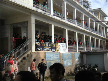 アイキャンプを待つ患者さん